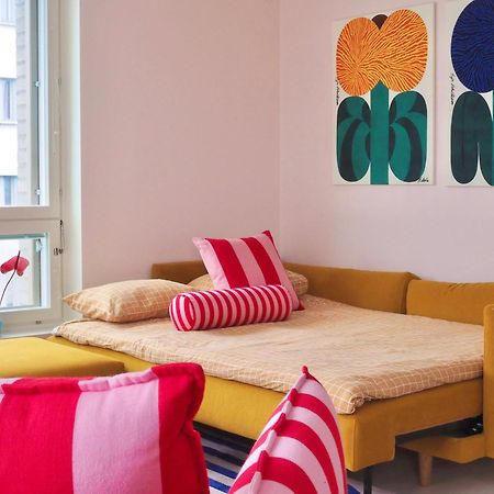 Candy-Colored Two-Room Condo With Sweet Views Helsinki Exterior photo