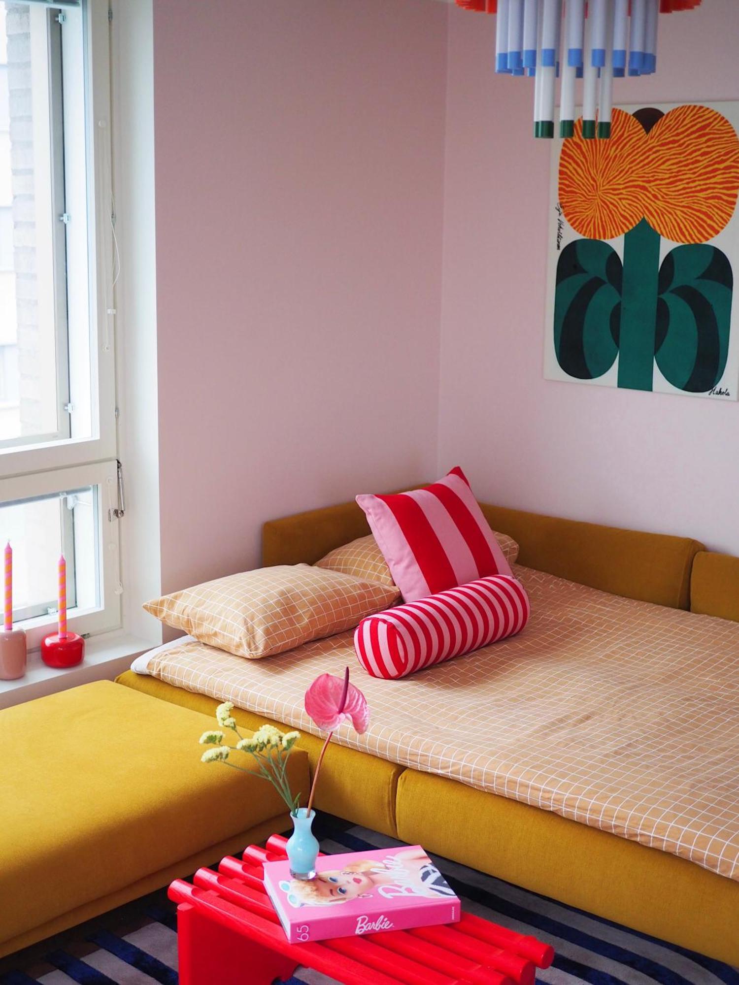 Candy-Colored Two-Room Condo With Sweet Views Helsinki Exterior photo